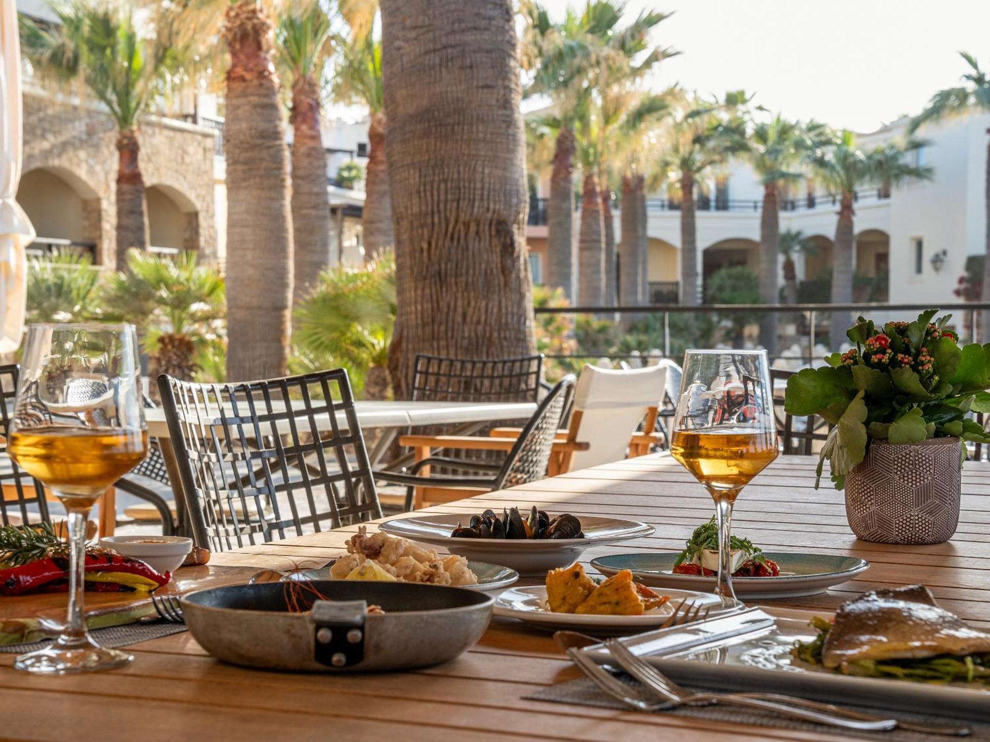 Grecotel Marine Palace & Aqua Park Rethymno  Bagian luar foto